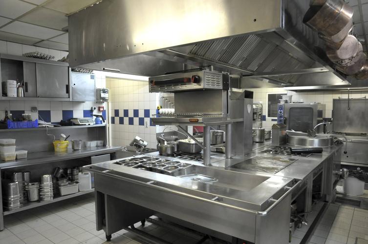 全电商用厨房适合做什么餐饮